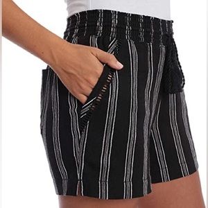 Briggs Linen Blend Pull-on Stripe Shorts Pockets Elastic Waist Black Medium